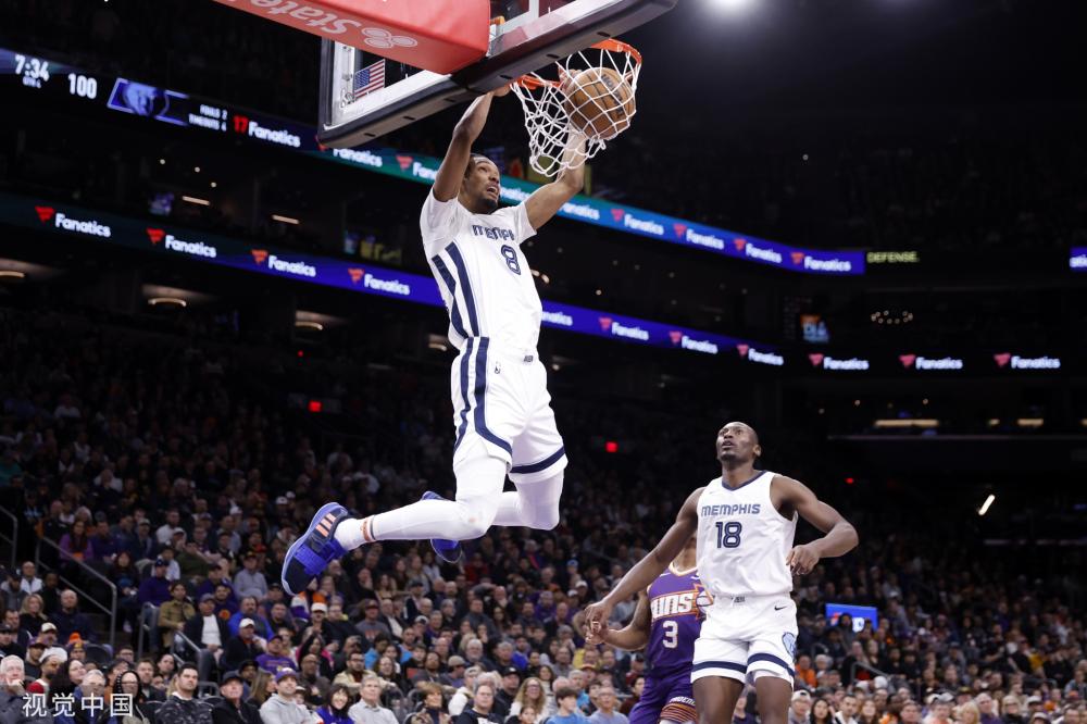 布鲁诺在中 布鲁诺在中