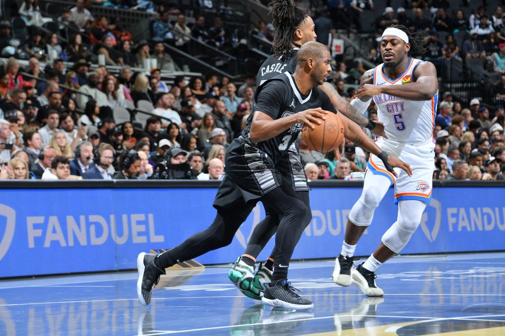 通过加强青 通过加强青