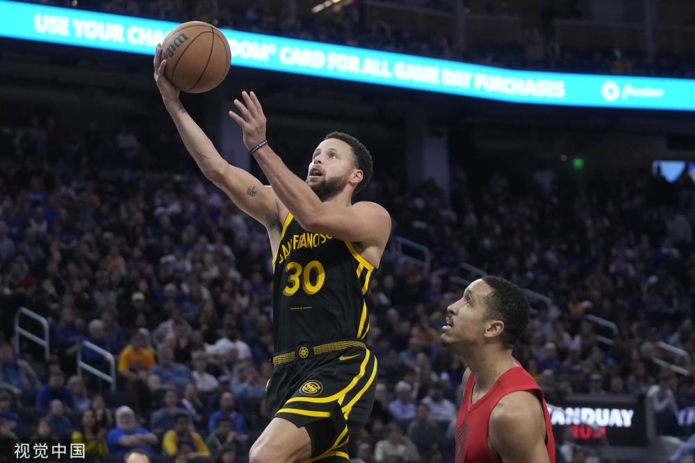 借用一句足 借用一句足